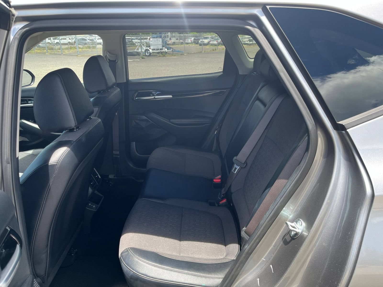 Used 2025 Kia Seltos S FWD image 20