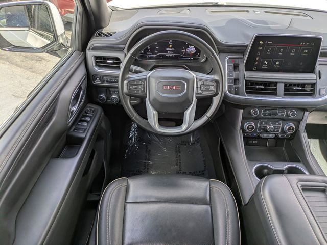 Used 2024 GMC Yukon SLT RWD image 13