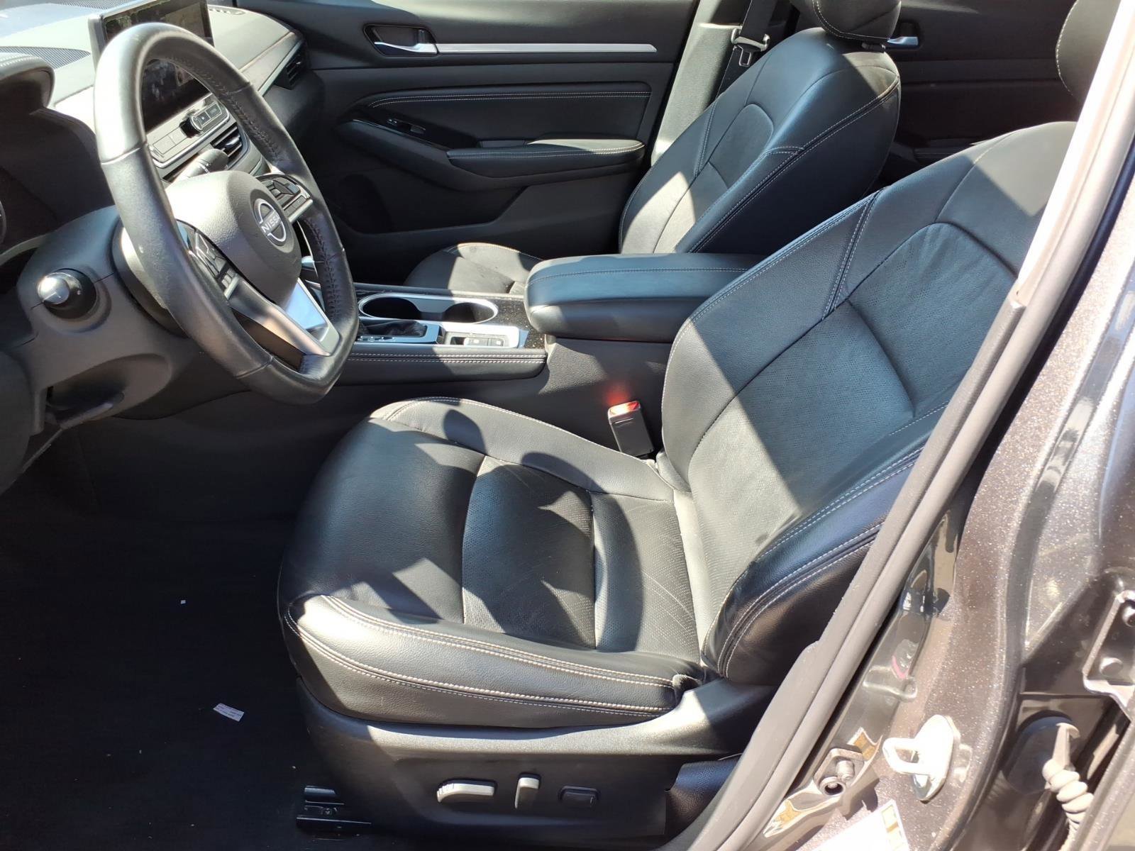Used 2023 Nissan Altima 2.5 SL FWD image 11