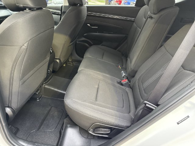 Used 2023 Hyundai Tucson SEL AWD/4WD image 16