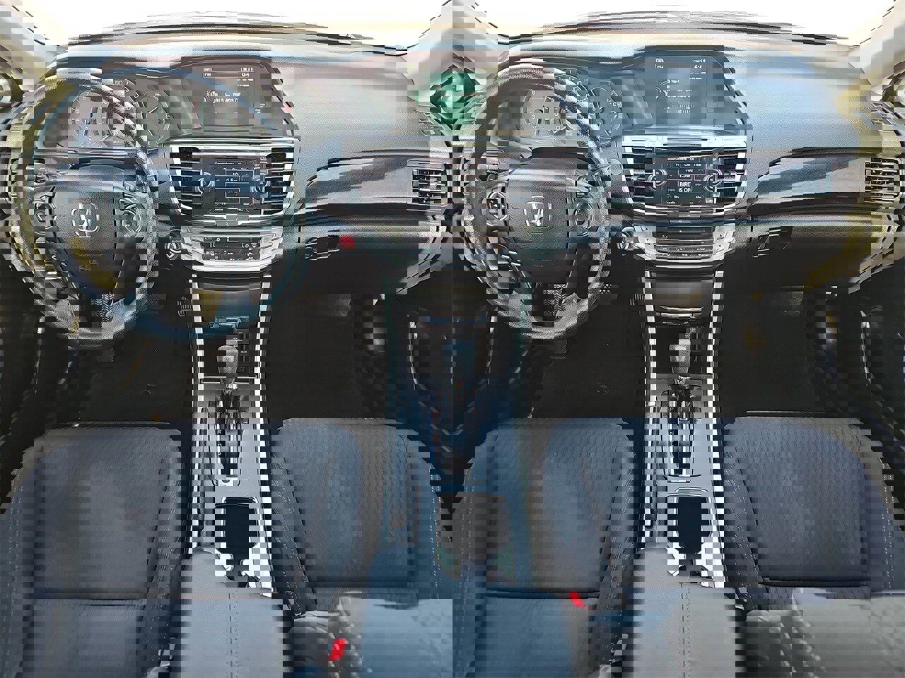 Used 2015 Honda Accord EX image 9