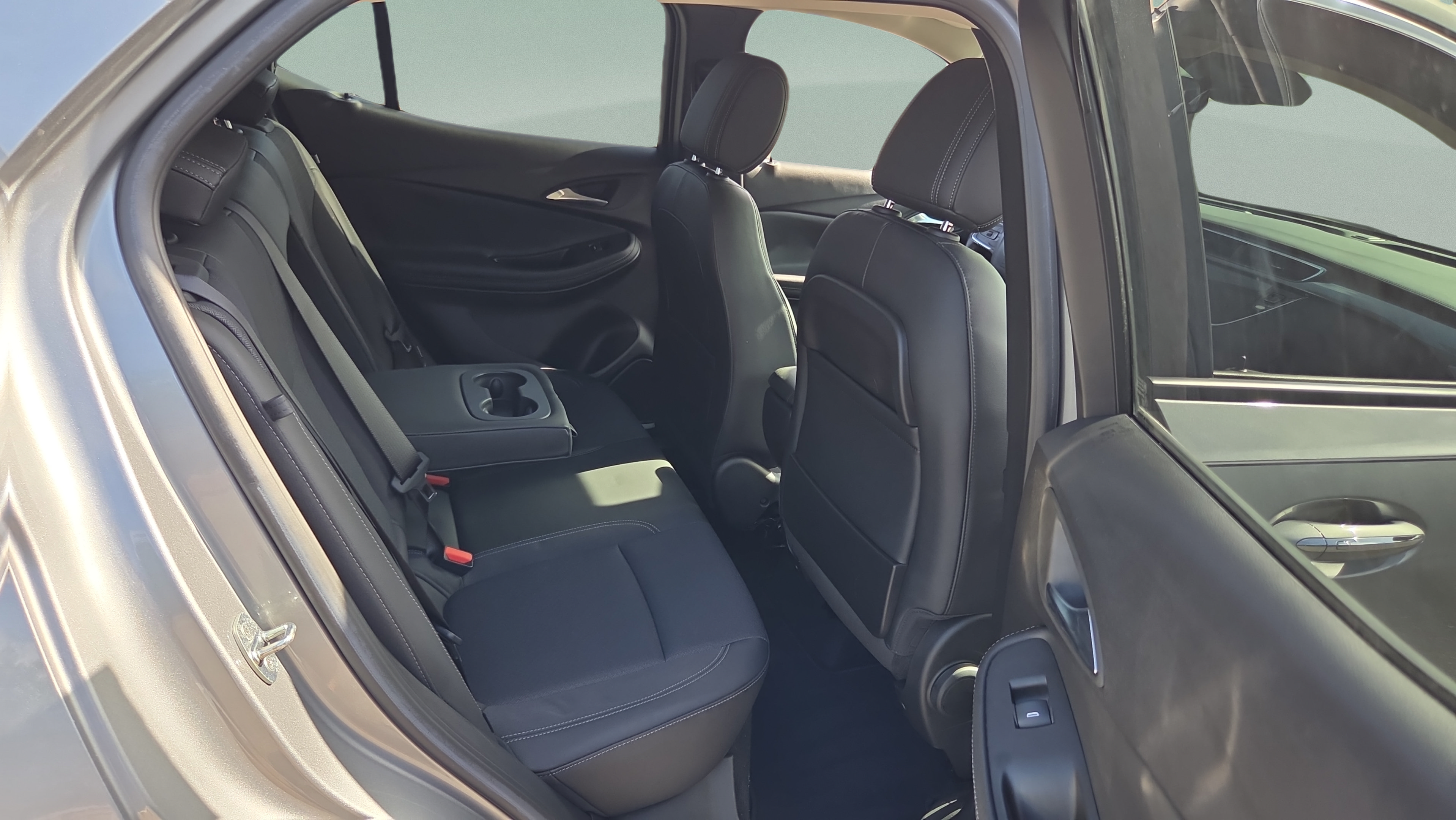 Certified 2023 Buick Encore GX Select w/ Sport Touring Package FWD image 14