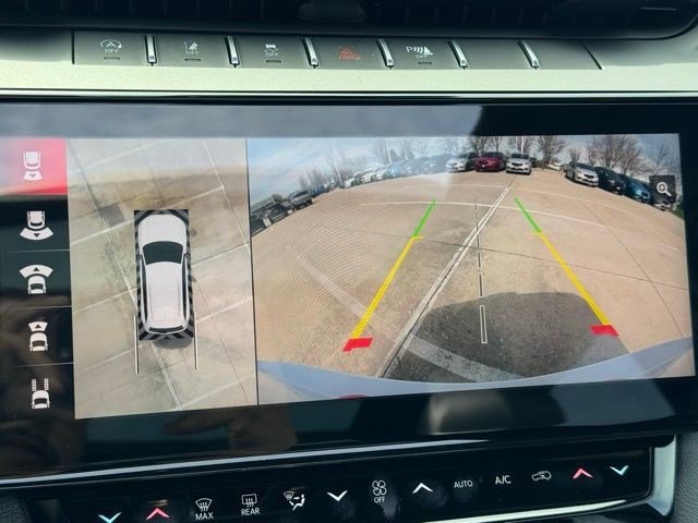 New 2026 Jeep Grand Cherokee Limited w/ Luxury Tech Group II AWD/4WD image 21