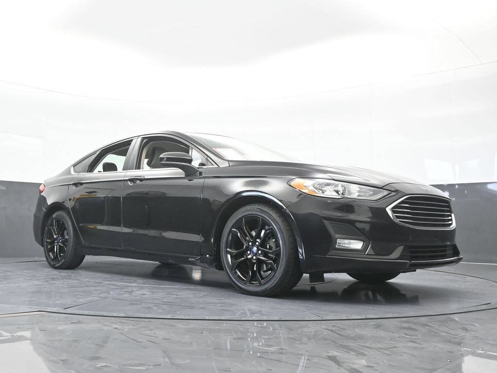 Used 2019 Ford Fusion SE w/ Equipment Group 151A FWD image 66