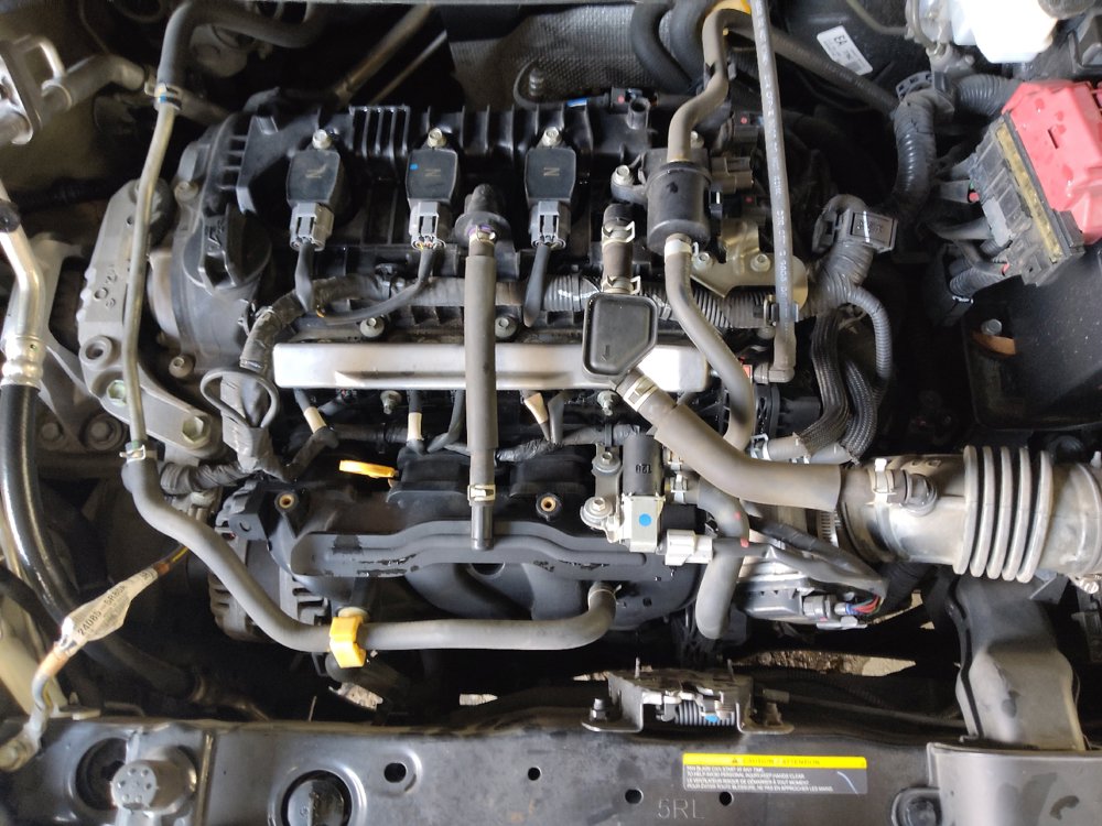 Used 2020 Nissan Versa SR FWD image 30