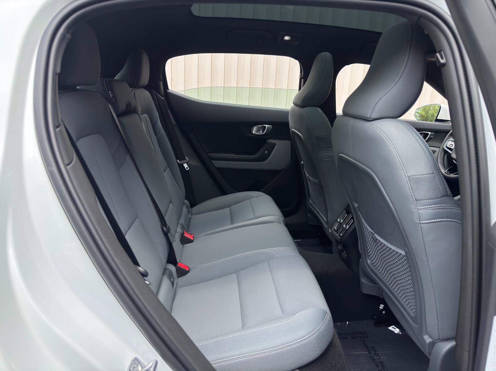 Used 2021 Polestar Polestar 2 AWD/4WD image 36