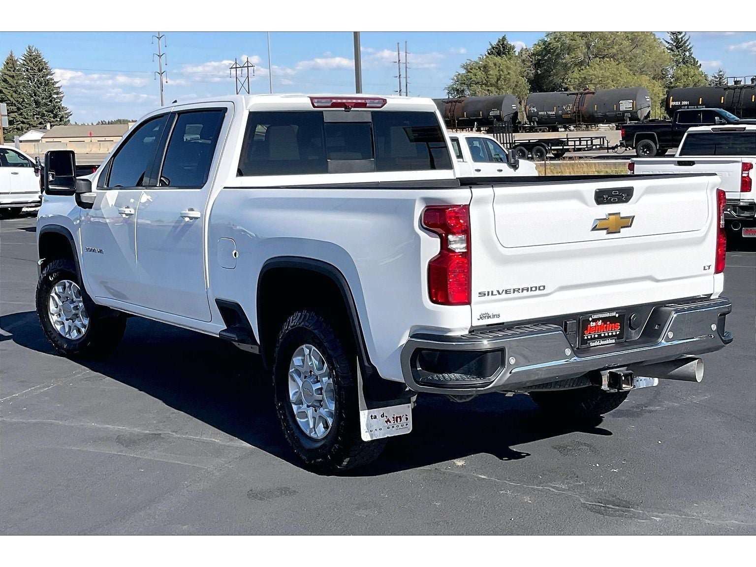 Used 2025 Chevrolet Silverado 3500 LT w/ Safety Package AWD/4WD image 13