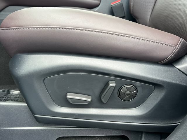New 2026 Ford Explorer Platinum AWD/4WD image 10