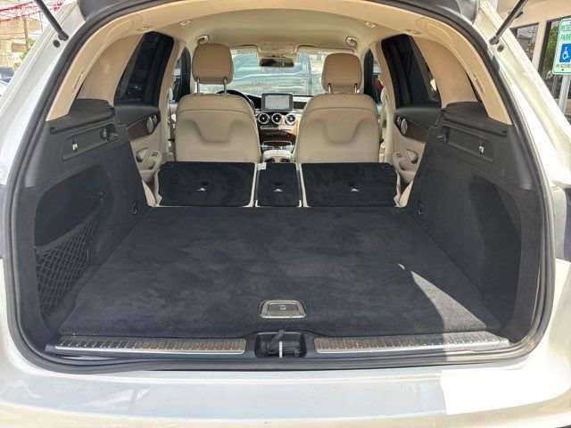 Used 2017 Mercedes-Benz GLC 300 4MATIC w/ Premium 3 Package image 12