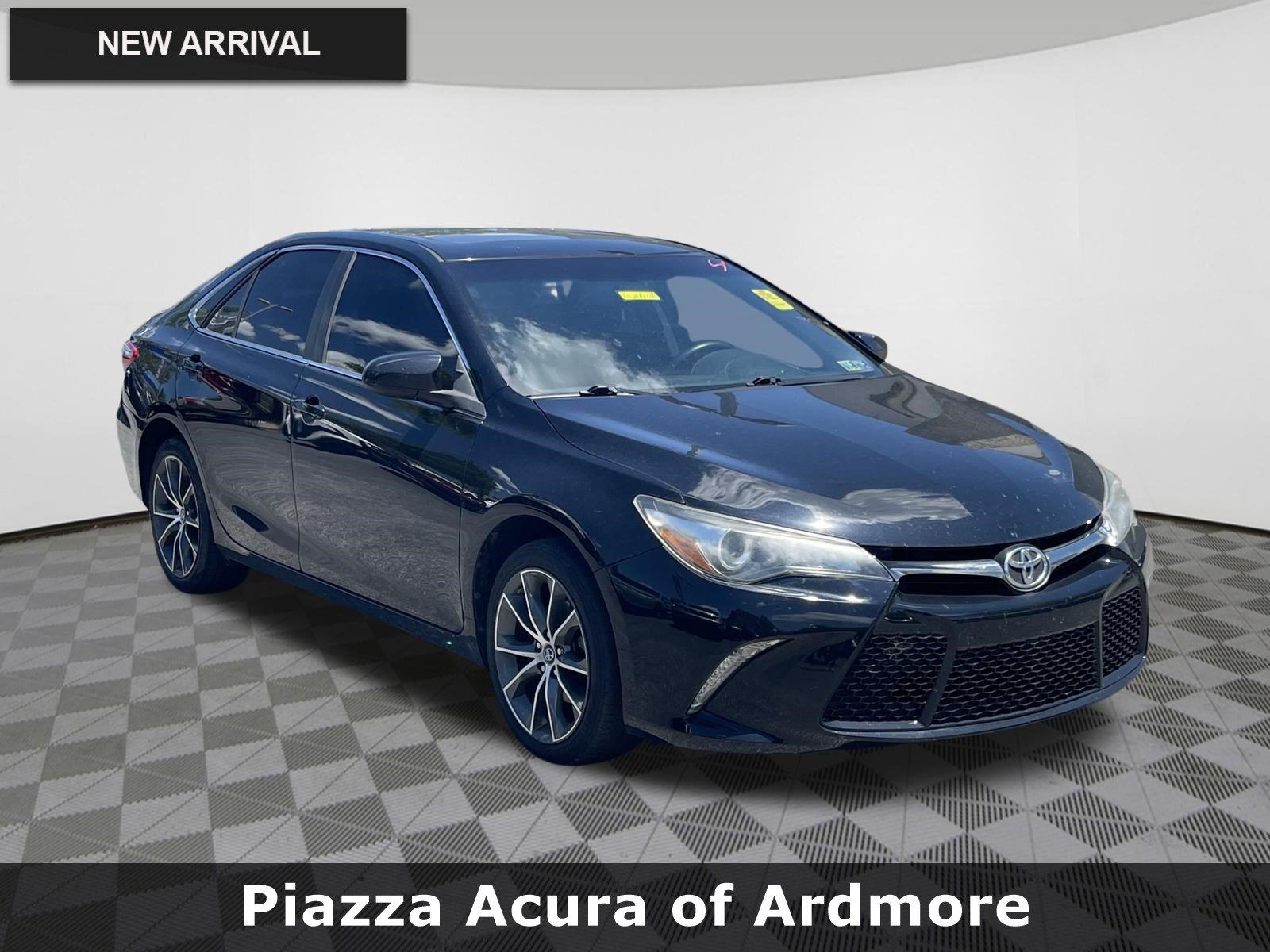Used 2017 Toyota Camry XSE w/ Moonroof Package
