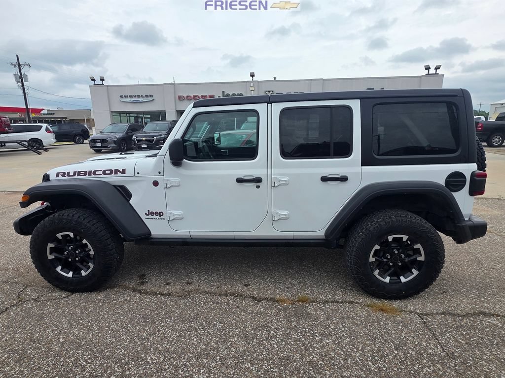 Used 2025 Jeep Wrangler Unlimited Rubicon AWD/4WD image 6