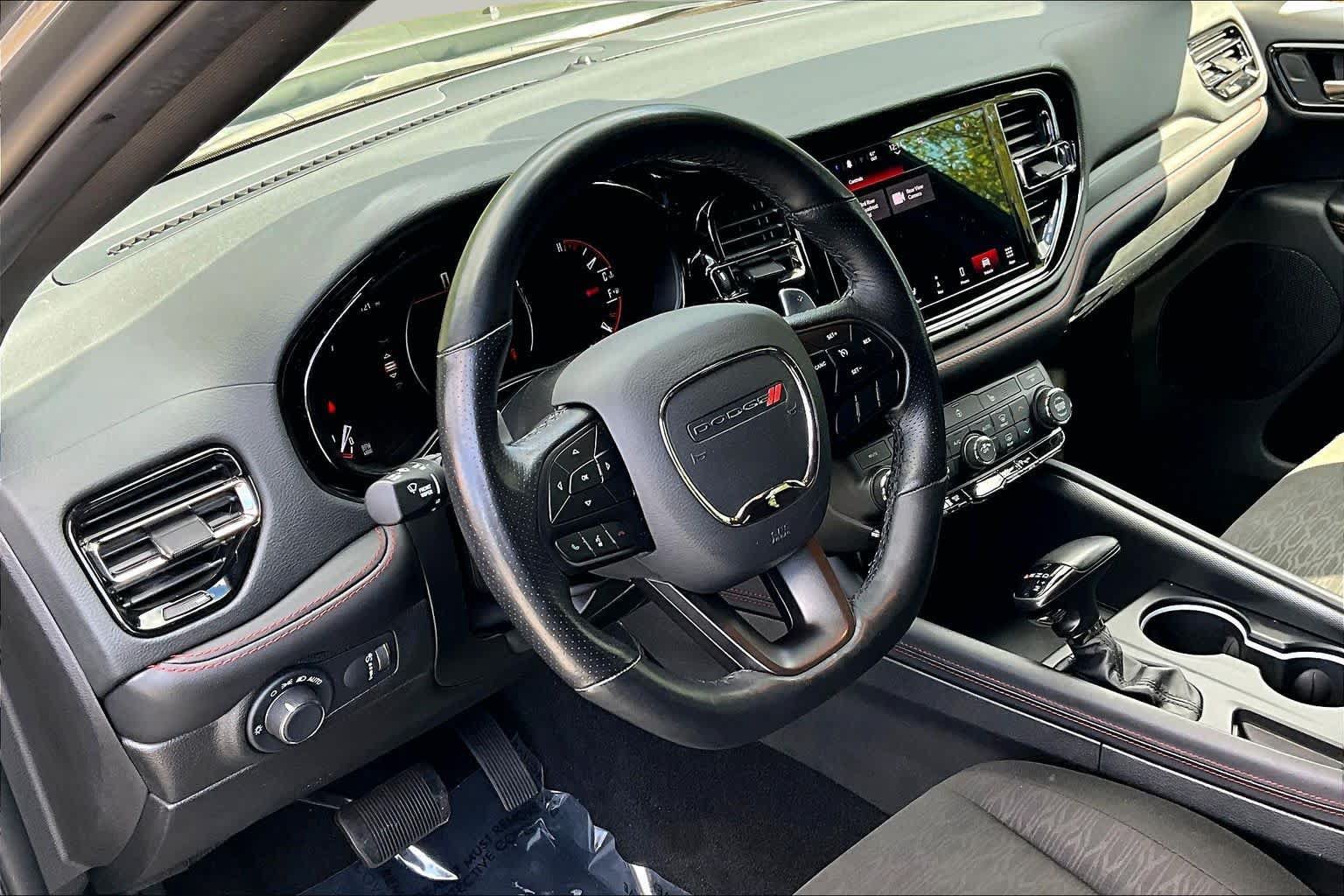 Used 2025 Dodge Durango GT AWD/4WD image 18