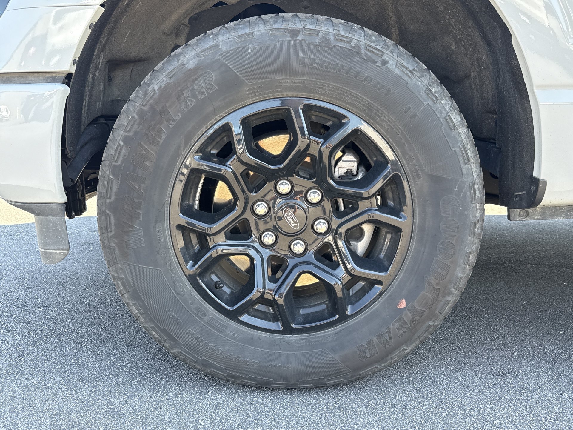Certified 2024 Ford F150 XLT w/ Equipment Group 302A MID AWD/4WD image 19