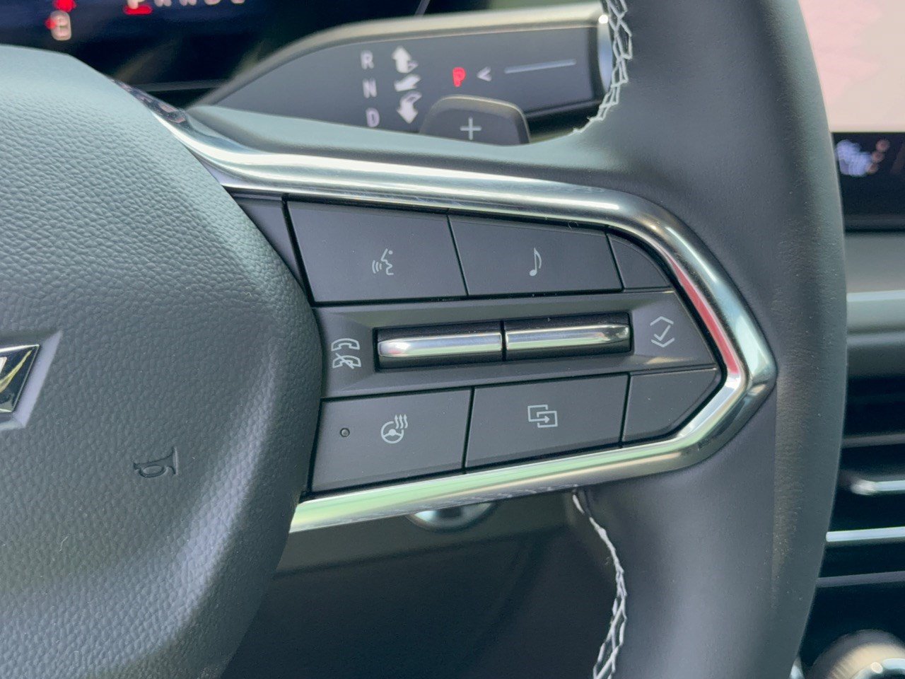 New 2027 Chevrolet Traverse LT FWD image 19