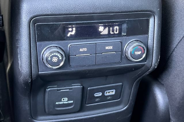 Used 2023 GMC Acadia SLE w/ Driver Convenience Package FWD image 15