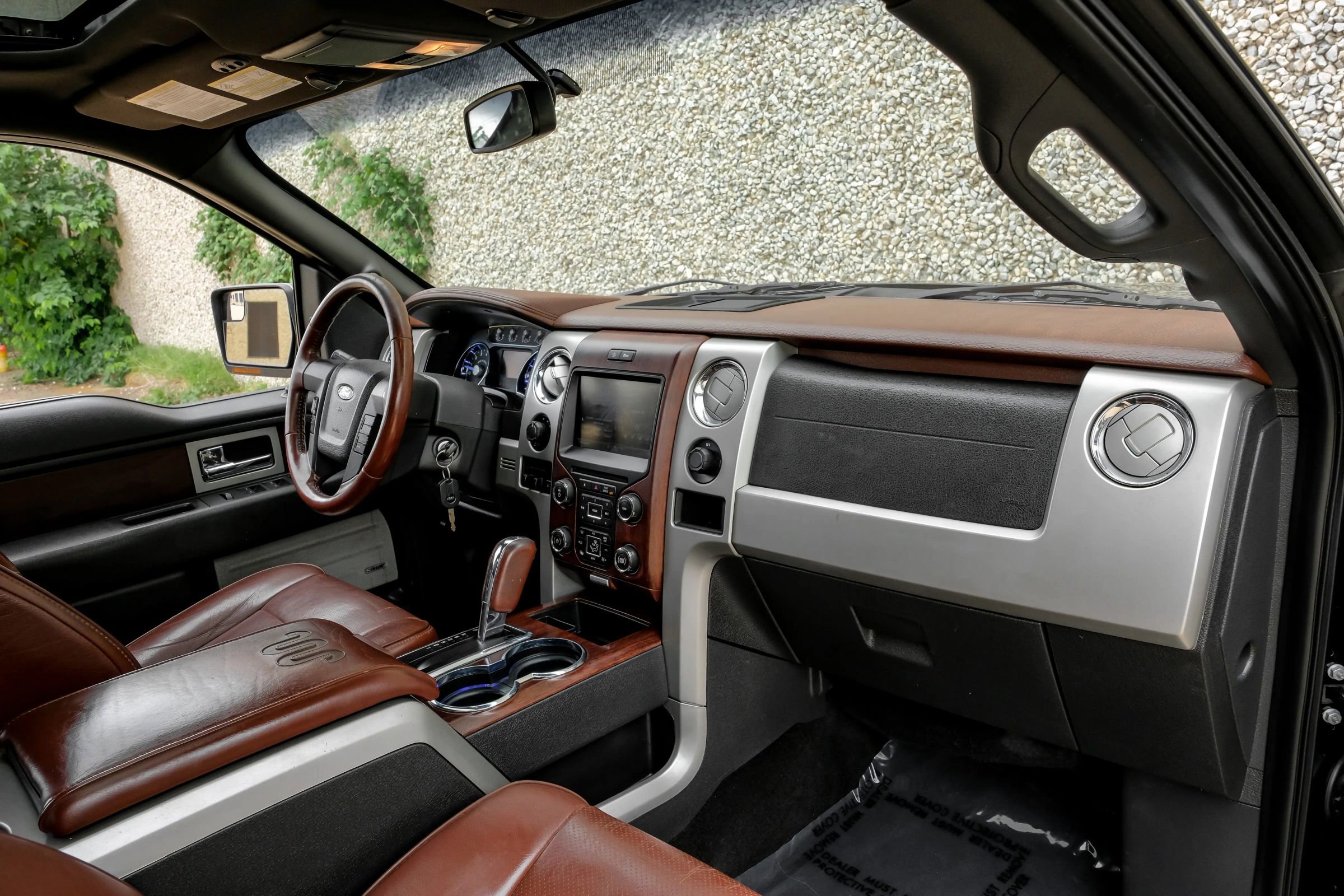 Used 2014 Ford F150 King Ranch w/ King Ranch Luxury Package AWD/4WD image 15