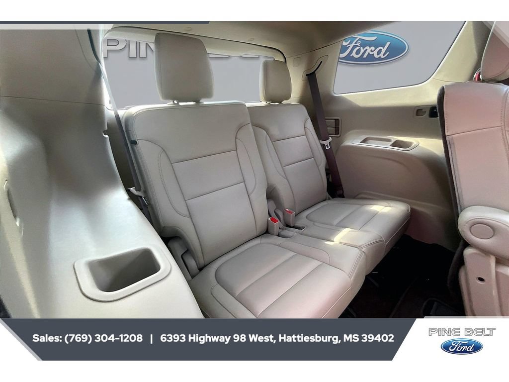 Used 2018 GMC Acadia Denali w/ Technology Package FWD image 21