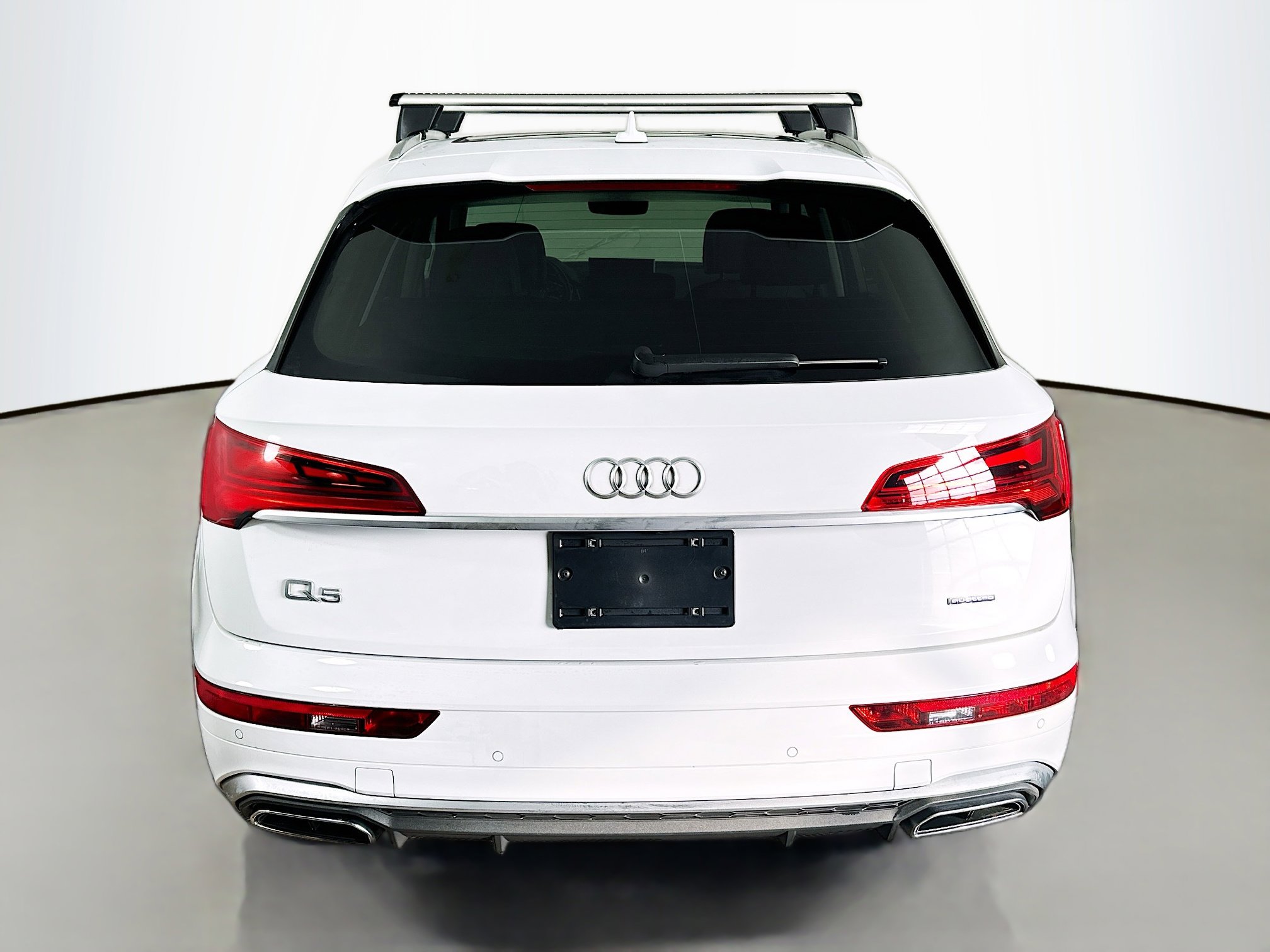 Used 2023 Audi Q5 2.0T Premium w/ Convenience Package image 6