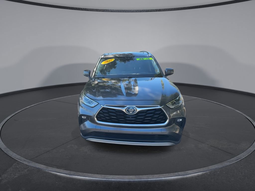 Used 2021 Toyota Highlander Platinum image 5