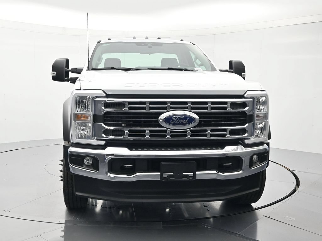 New 2026 Ford F600 4x4 Regular Cab Super Duty w/ XL Chrome Package image 2