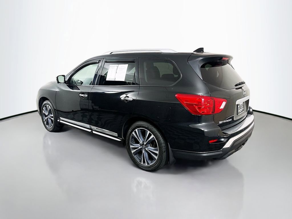 Used 2019 Nissan Pathfinder Platinum image 5