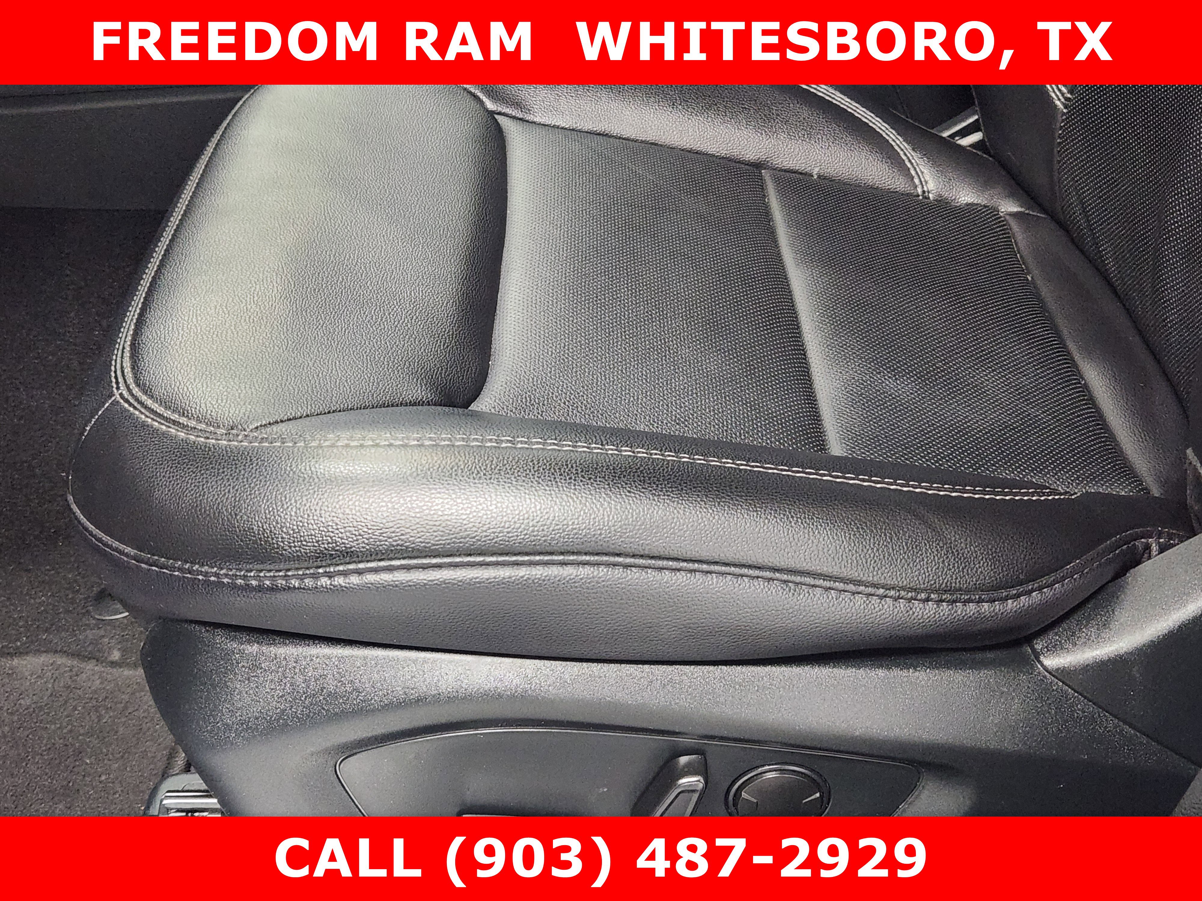 Used 2024 Ford Explorer Limited AWD/4WD image 19