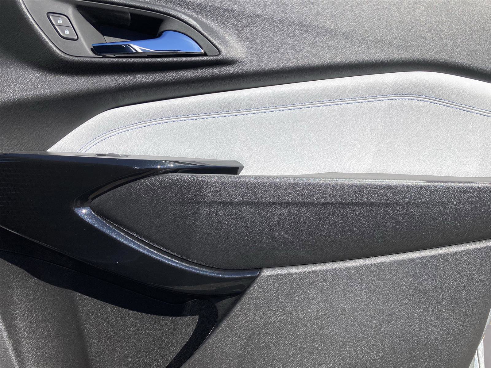 New 2026 Chevrolet Trax LT w/ Driver Confidence Package image 34