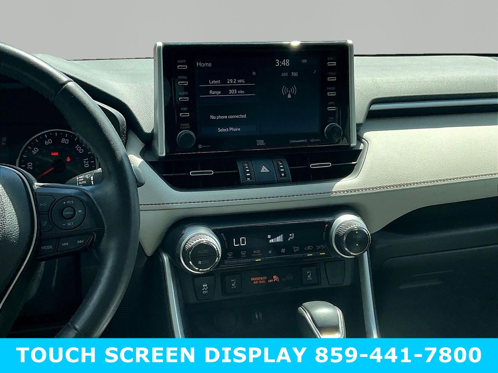 Used 2019 Toyota RAV4 XLE Premium w/ Cold Weather Package AWD/4WD image 9
