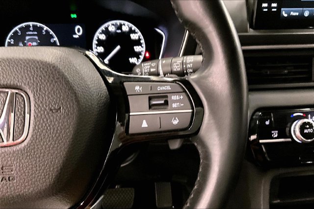 Used 2025 Honda Pilot EX-L image 26