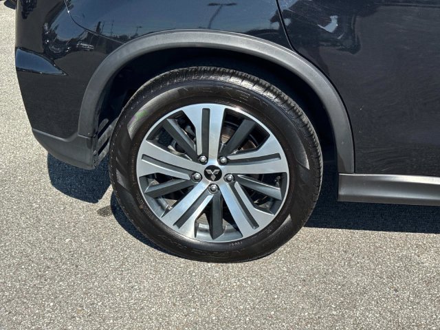 Used 2025 Mitsubishi Outlander Sport AWD image 11
