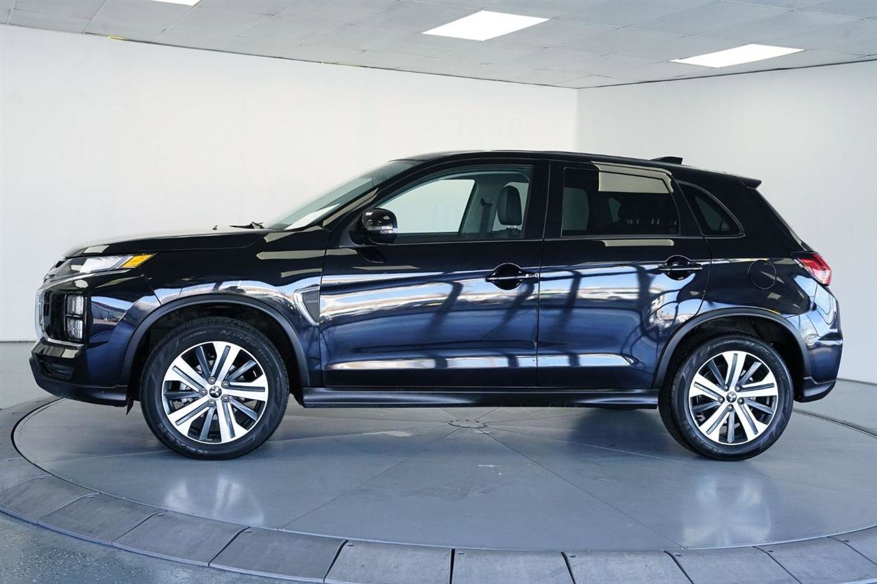 Used 2024 Mitsubishi Outlander Sport SE AWD/4WD image 4