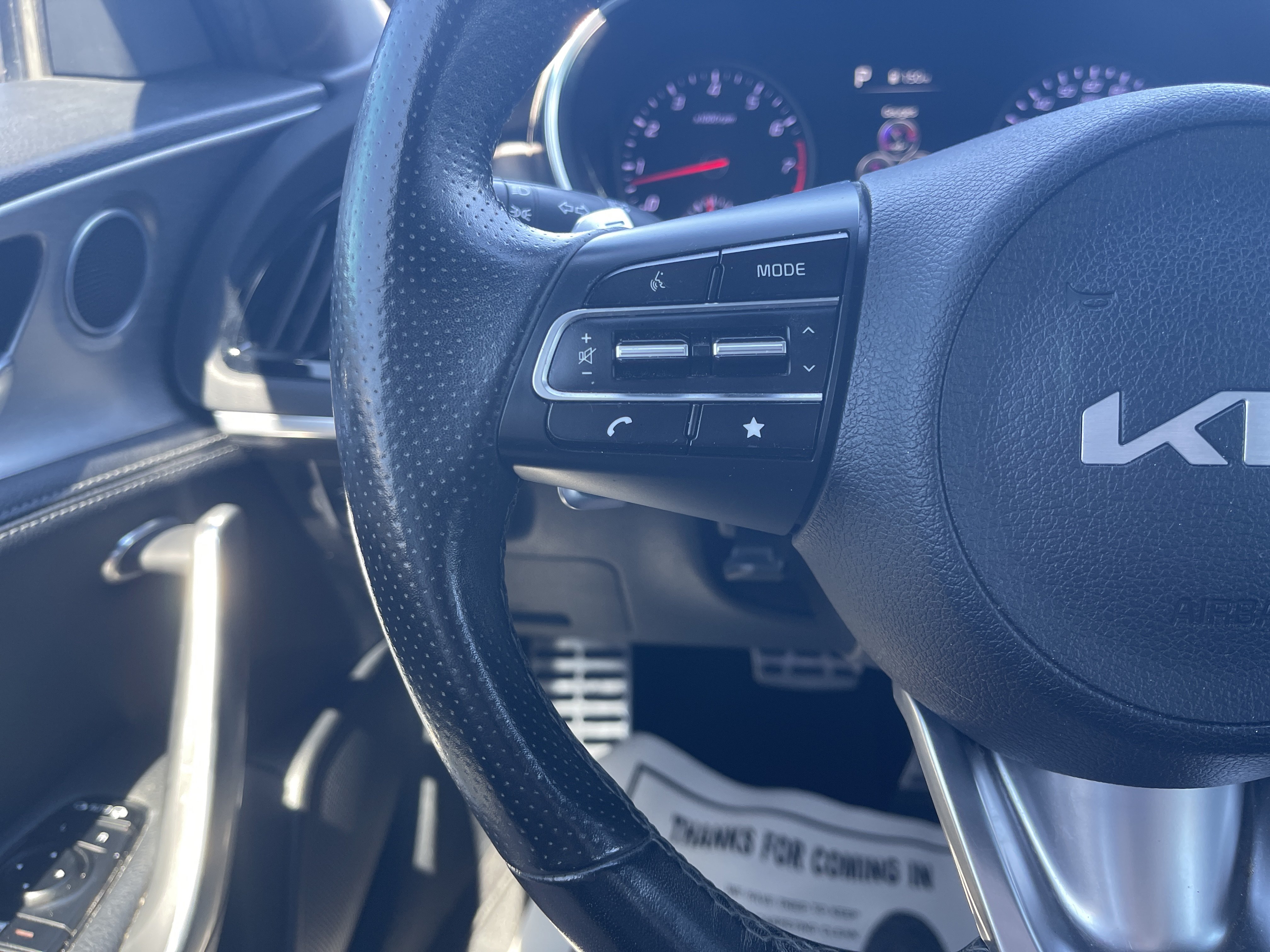 Used 2022 Kia Stinger GT1 RWD image 18