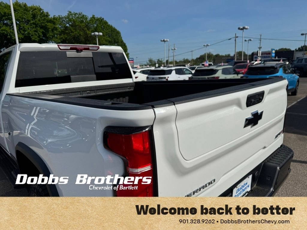 New 2026 Chevrolet Silverado 2500 ZR2 image 35