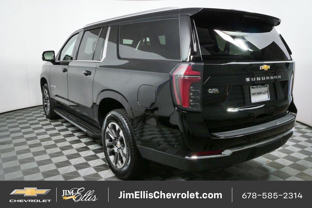 New 2026 Chevrolet Suburban LS RWD image 27