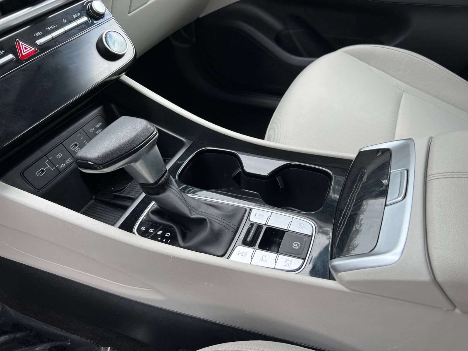 Used 2025 Hyundai Tucson SEL AWD/4WD image 40