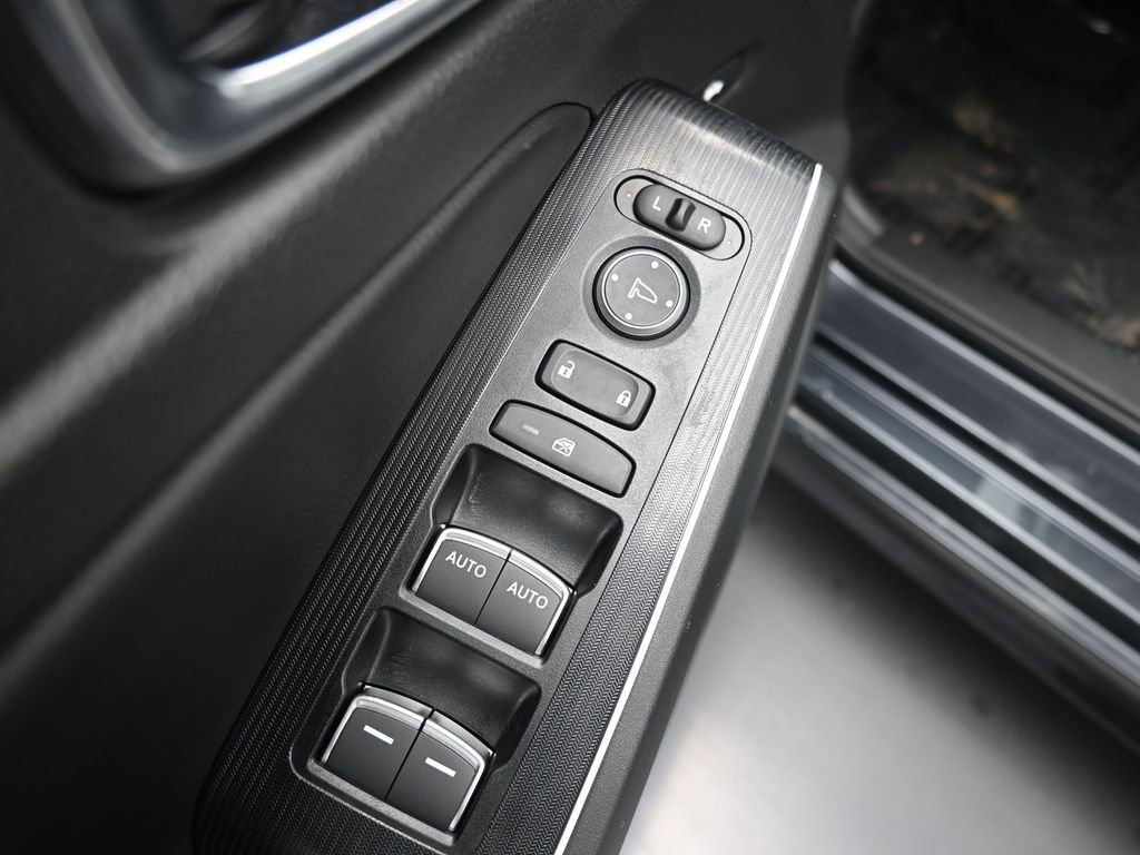 Certified 2025 Honda Civic Sport image 31