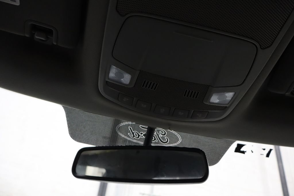 Used 2019 Ford F350 XL w/ Power Equipment Group RWD image 16