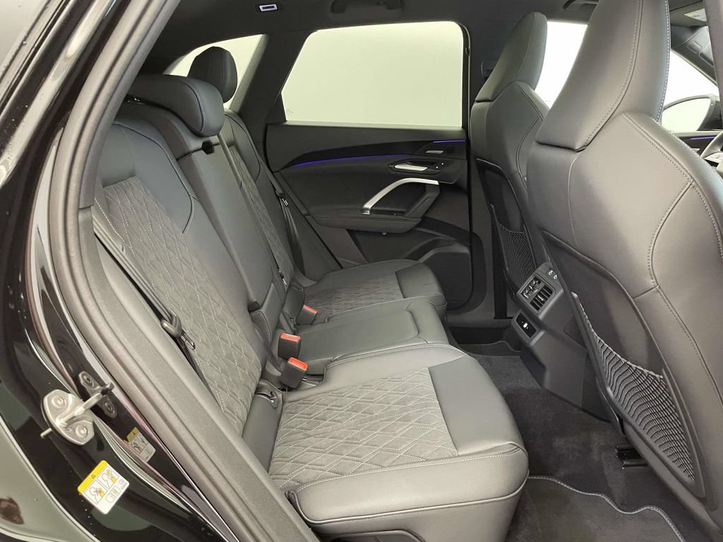 New 2026 Audi SQ5 Premium Plus AWD/4WD image 19