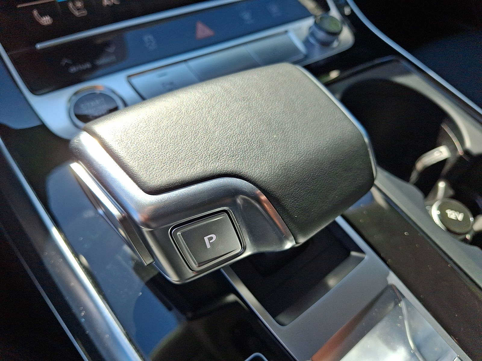 Used 2022 Audi Q7 3.0T Prestige w/ Prestige Package AWD/4WD image 18