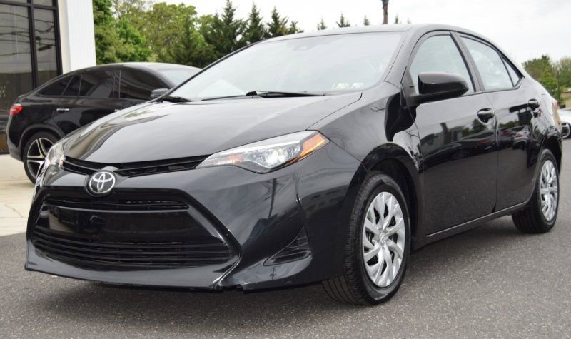 Used 2019 Toyota Corolla LE FWD image 4