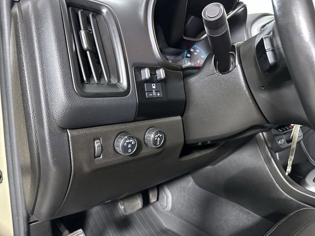 Used 2022 Chevrolet Colorado ZR2 w/ Colorado ZR2 Bison Edition AWD/4WD image 18
