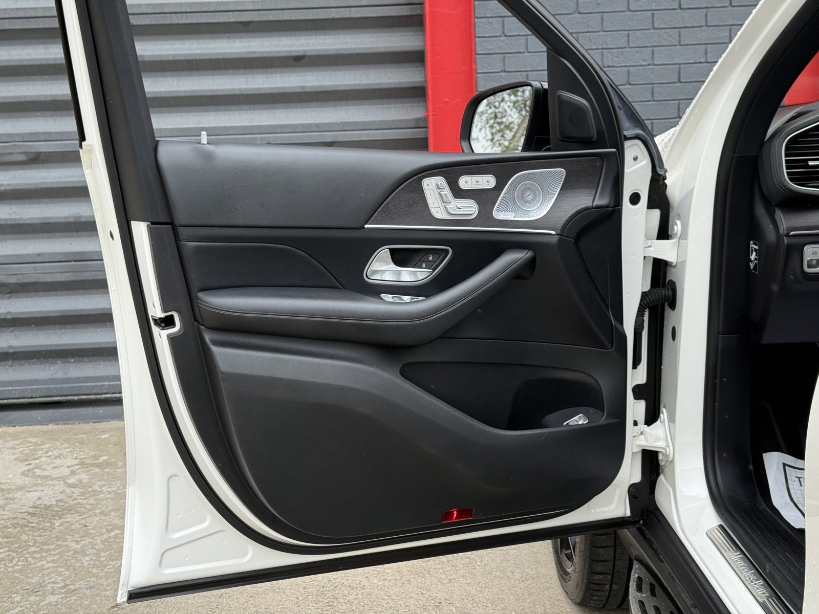 Used 2020 Mercedes-Benz GLS 580 GLS 580 image 12