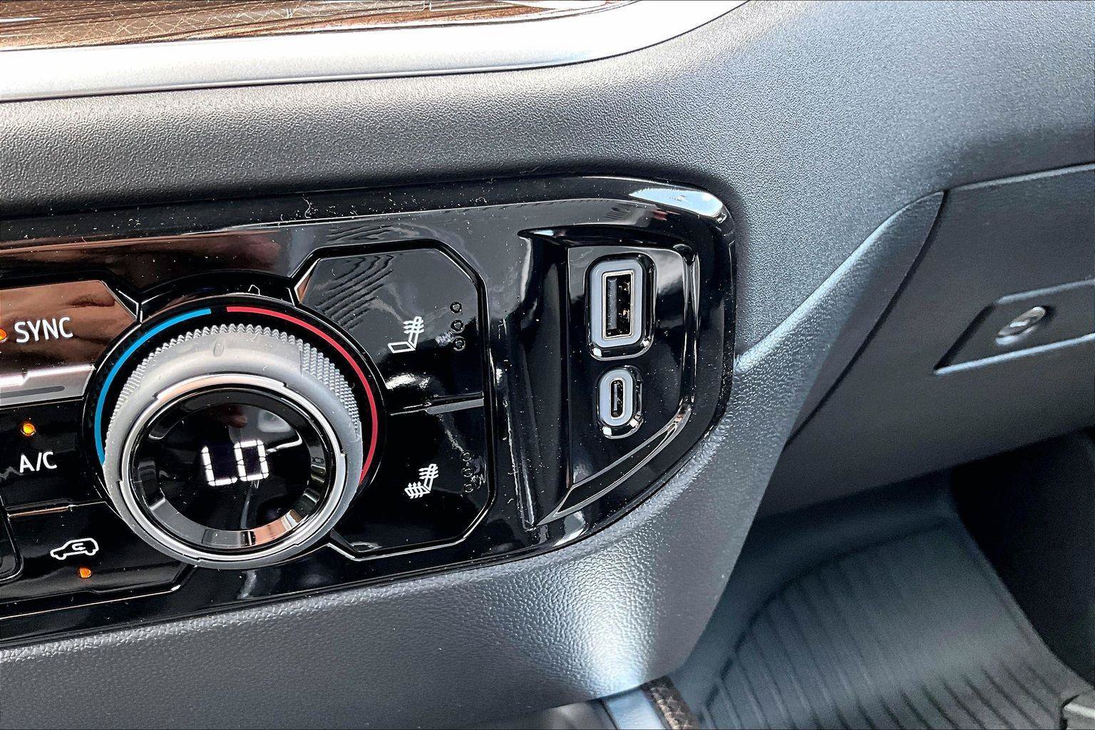New 2026 Chevrolet Silverado 1500 LT AWD/4WD image 29
