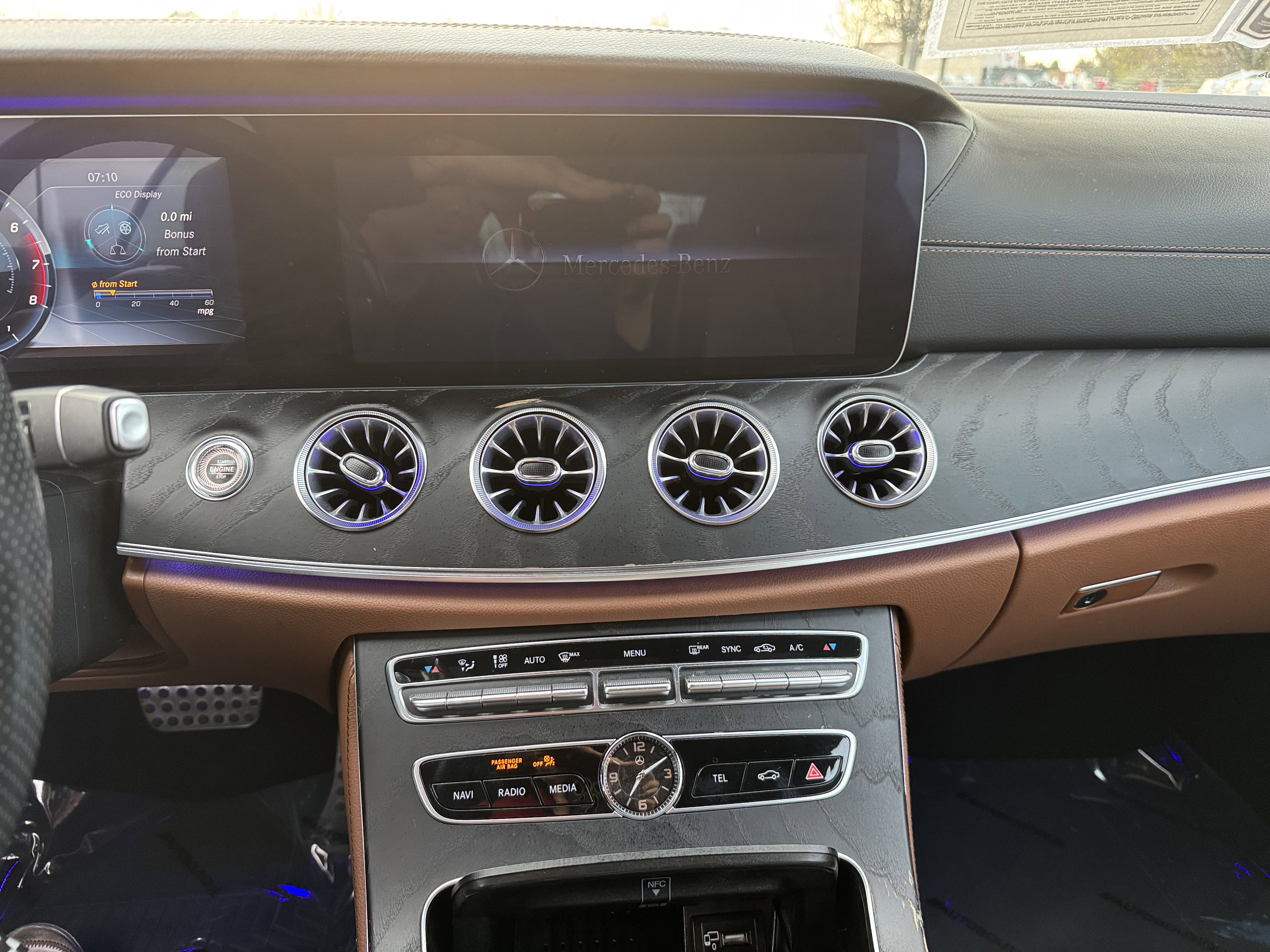 Used 2019 Mercedes-Benz E 450 4MATIC Coupe w/ AMG Line Package image 32