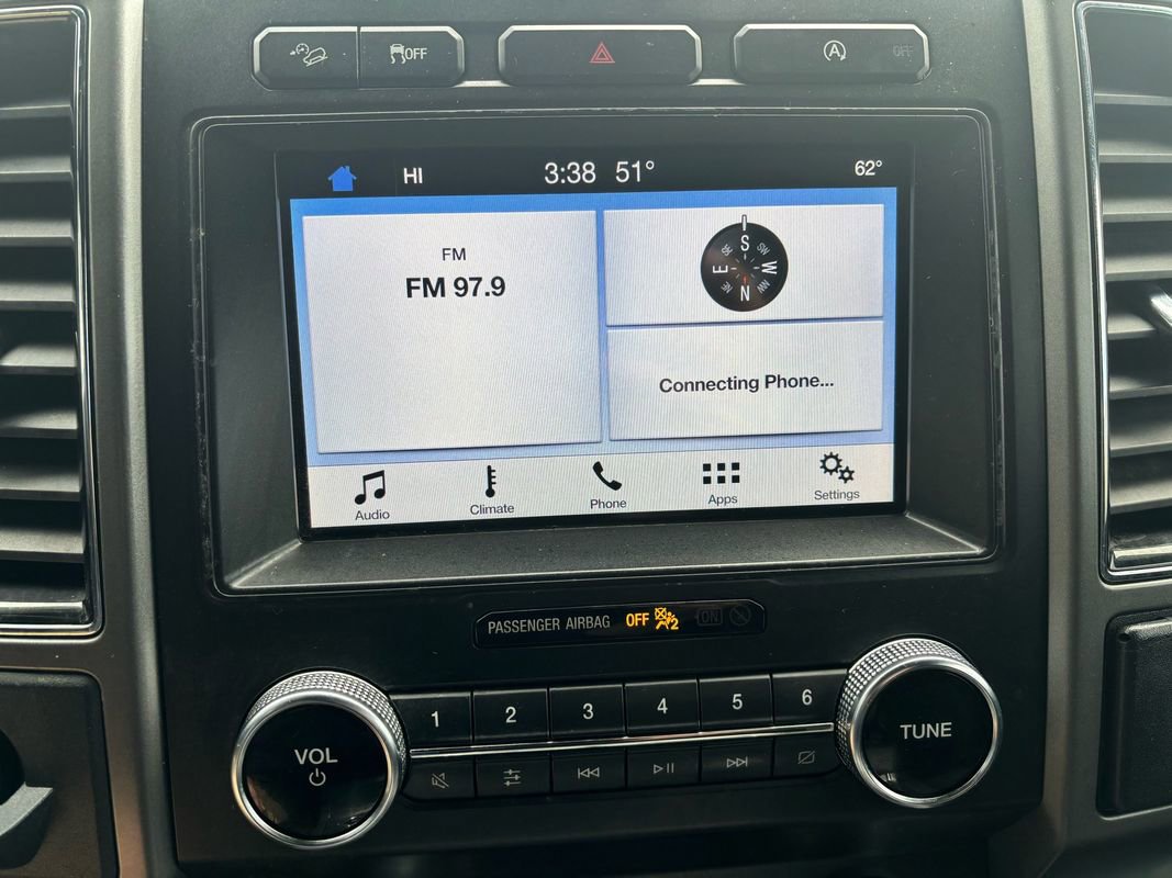 Used 2019 Ford Expedition Max XLT image 19