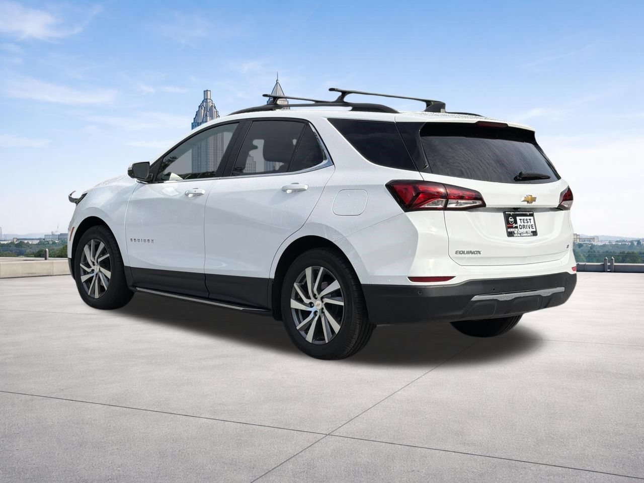 Used 2024 Chevrolet Equinox LT FWD image 25