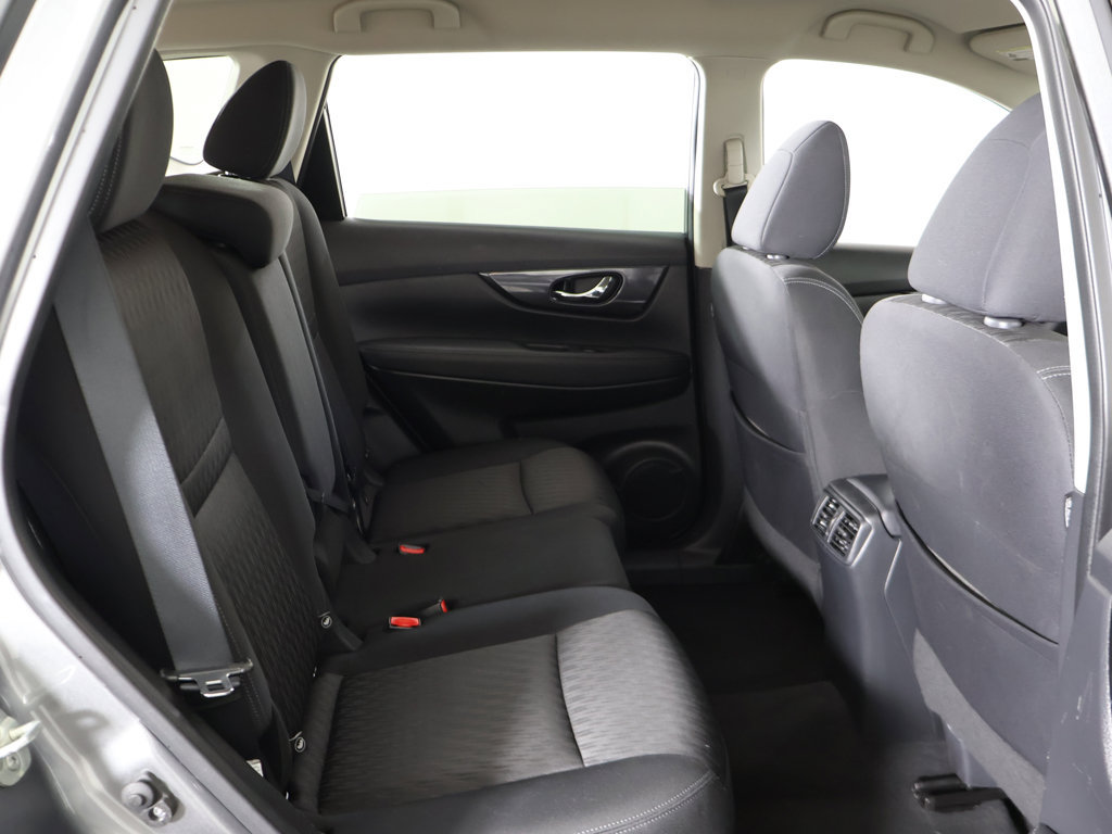 Used 2020 Nissan Rogue SV AWD/4WD image 33