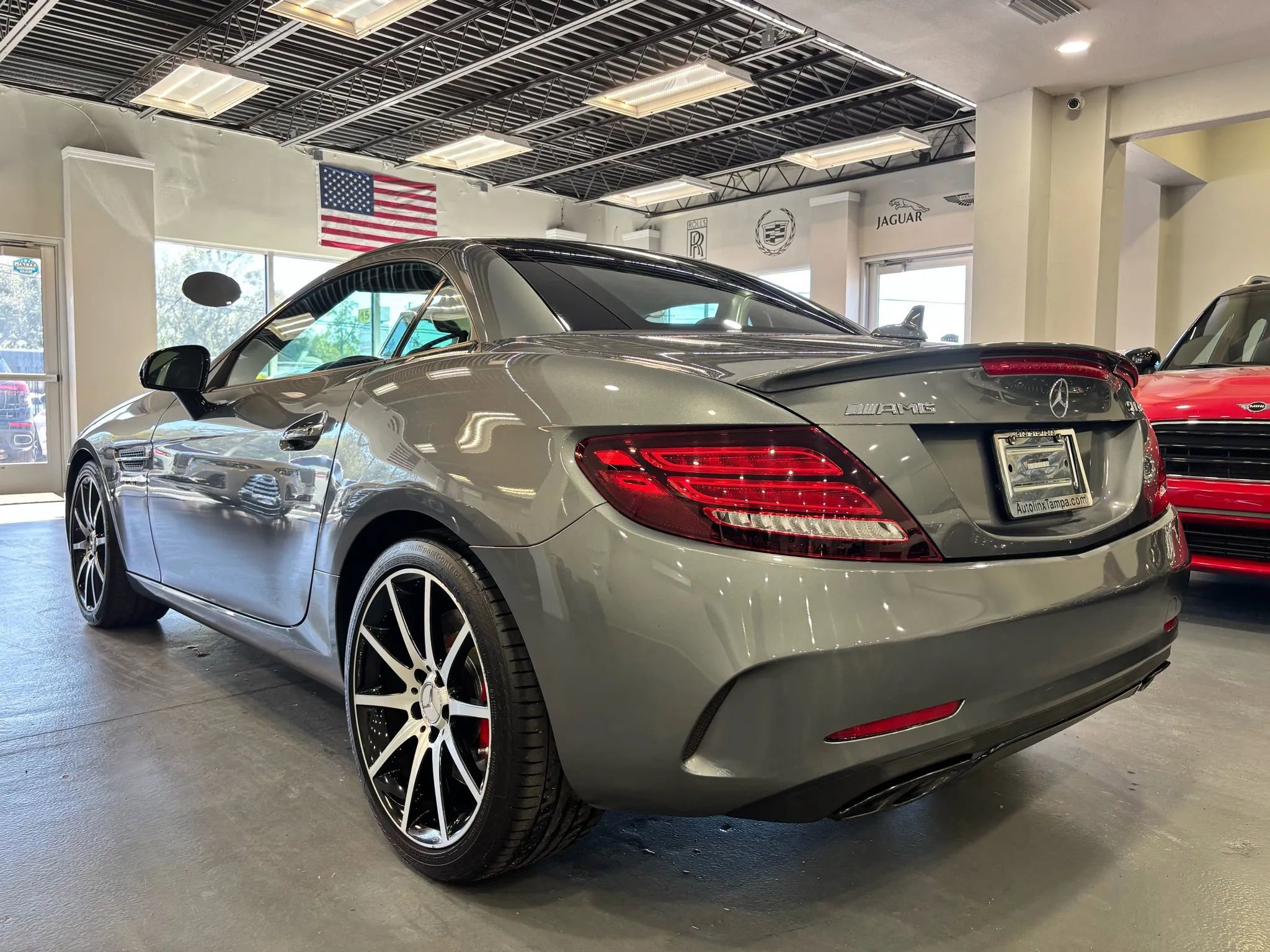 Used 2017 Mercedes-Benz SLC 43 AMG image 5