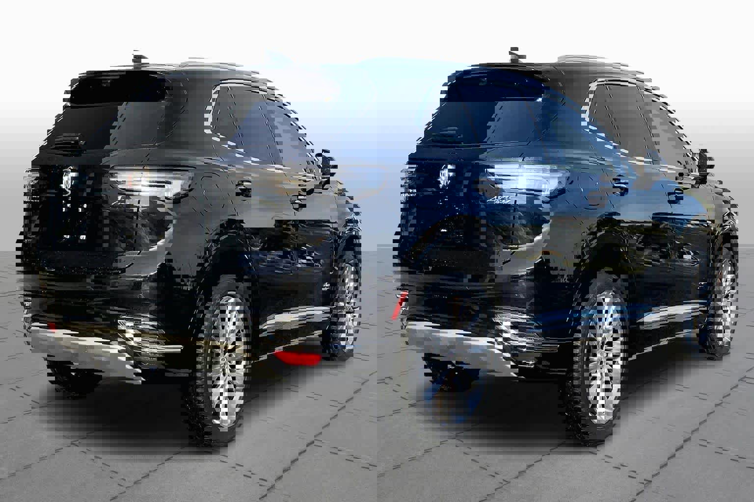 Used 2023 Buick Envision Avenir image 12