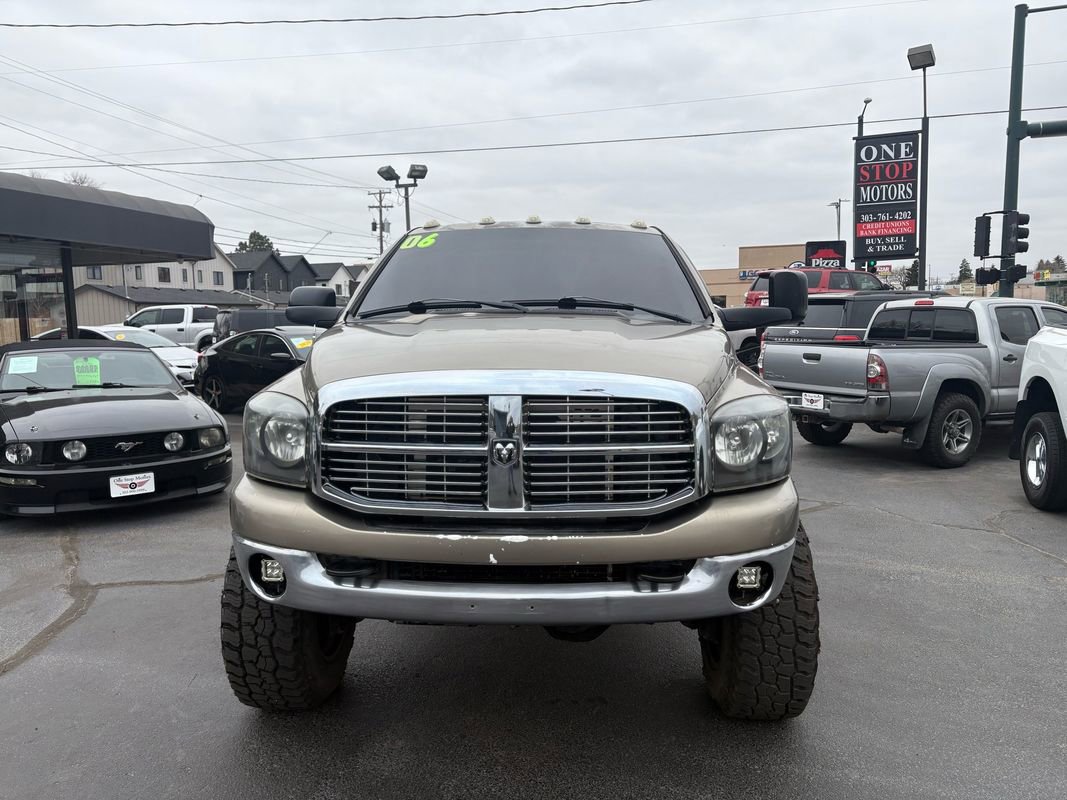 Used 2006 Dodge Ram 2500 Truck SLT w/ Quad Cab Big Horn Value Group image 3